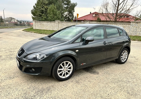 Seat Leon cena 22900 przebieg: 145000, rok produkcji 2011 z Bielsk Podlaski małe 352